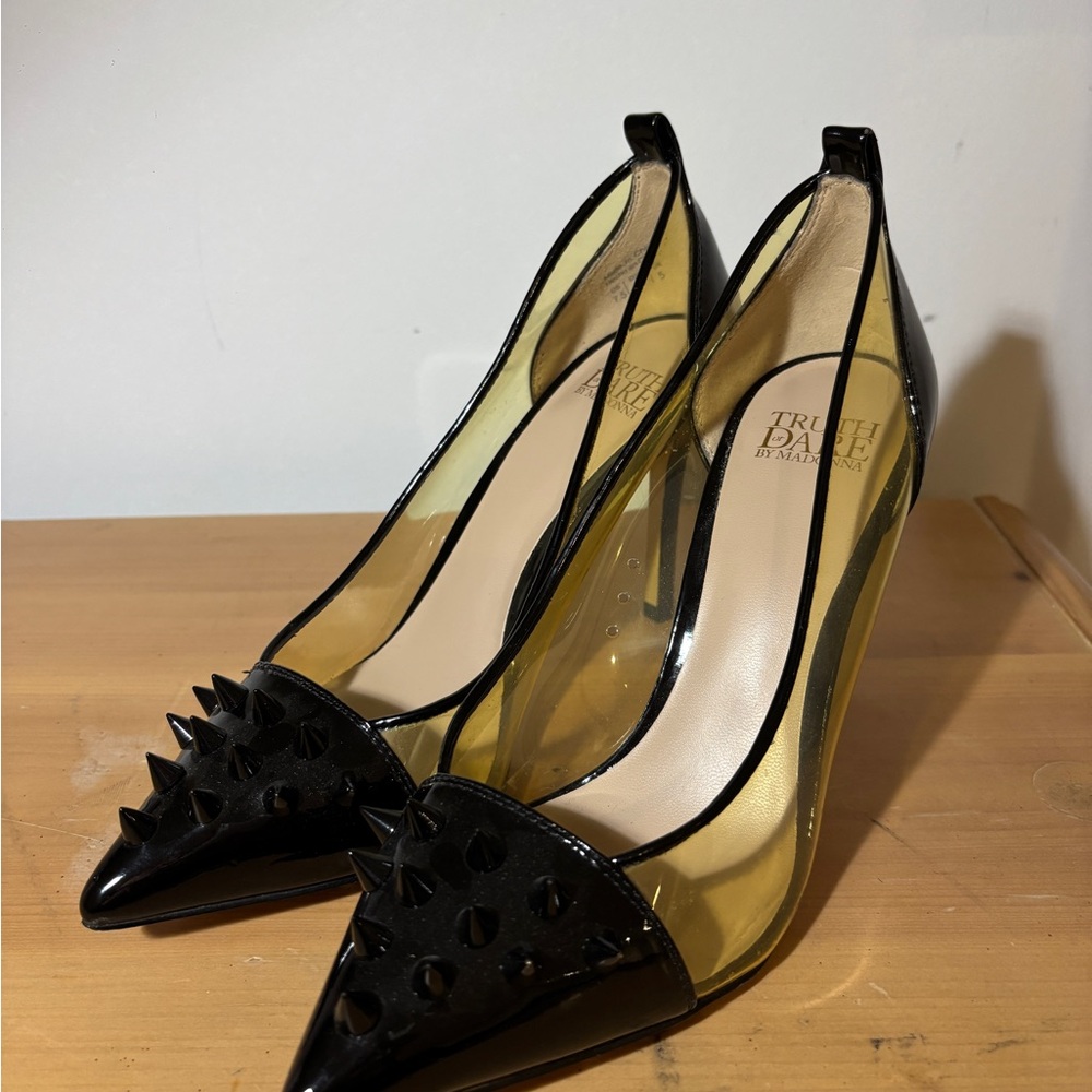 Trendy Black and Tan Spiked Heels